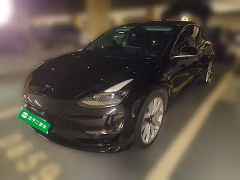 Tesla Model 3 2020