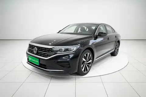 Volkswagen Passat 2022