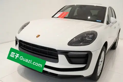 Porsche Macan 2022