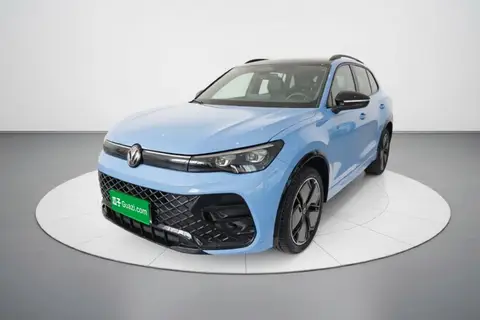 Volkswagen Tiguan L 2024