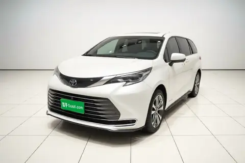 Toyota SIENNA 2023