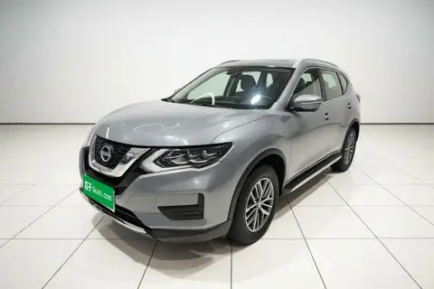 Nissan X-Trail 2025