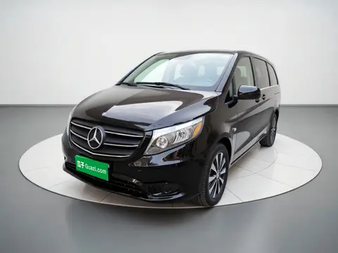 Mercedes-Benz Vito 2023
