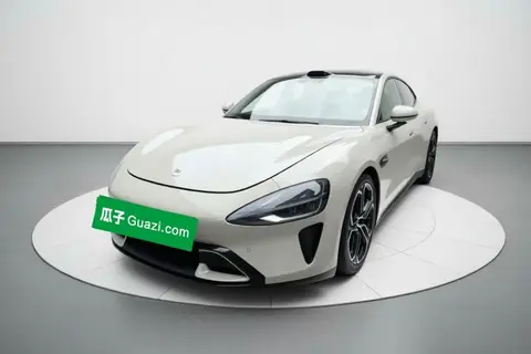 Xiaomi SU7 2024