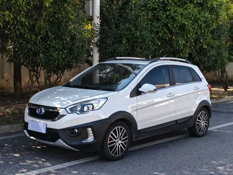 BAIC Q25 2017