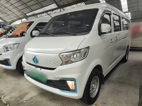Changan Crossing Kuayue Xing V7 EV 2025