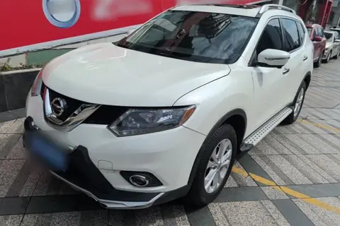 Nissan X-Trail 2015