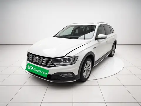 Volkswagen C-TREK 2018