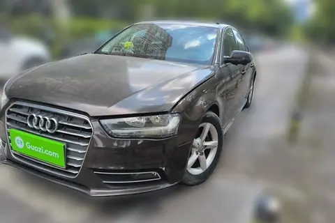 Audi A4L 2014
