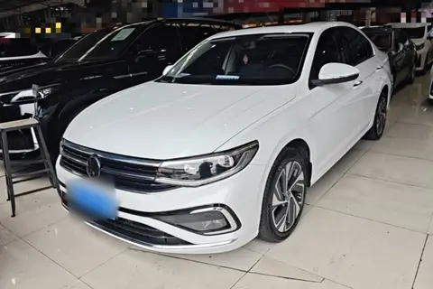 Volkswagen Bora 2023