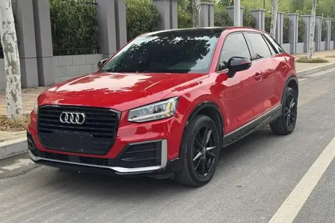 Audi Q2L 2018