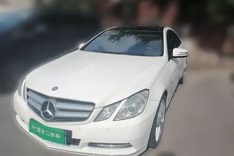 Mercedes-Benz E-Class 2011