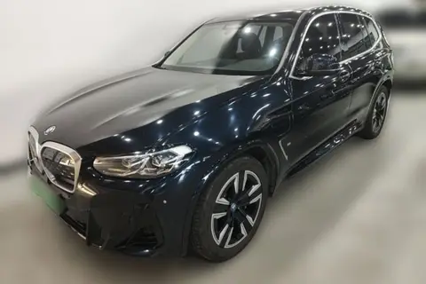 BMW iX3 2023