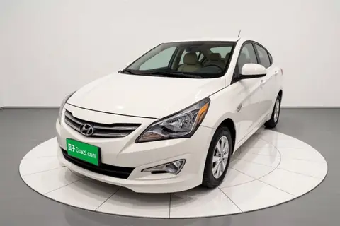 Hyundai Reina 2015