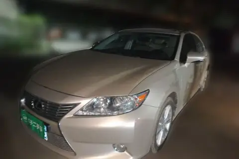 Lexus ES 2014
