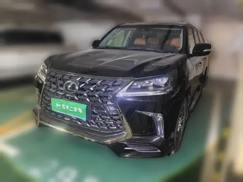 Lexus LX 2017