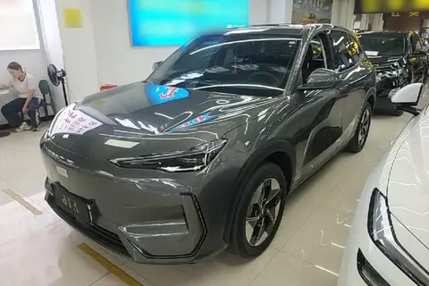 Geely E5 2025