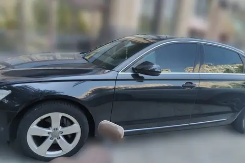 Audi A6L 2012