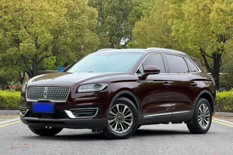 Lincoln Nautilus 2019