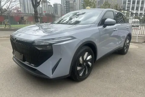 Venucia V 2023