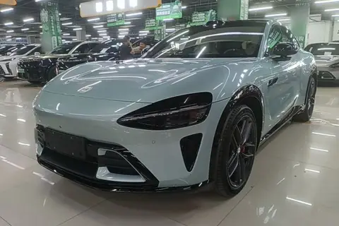 Xiaomi YU7 2025