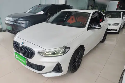 BMW 1 Series 2021