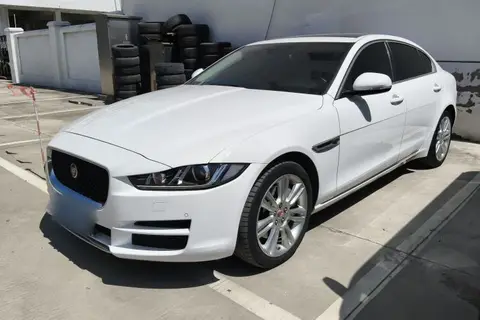 Jaguar XEL 2019