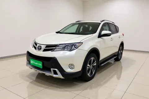 Toyota RAV4 2015