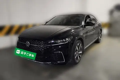 Volkswagen Passat 2022