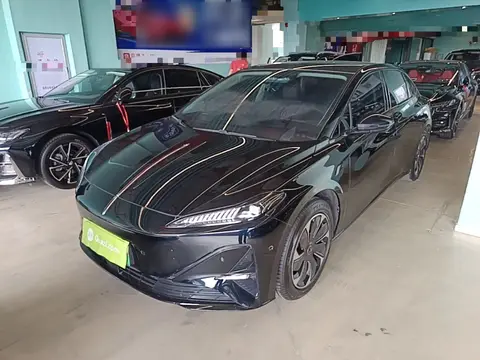 Hongqi Tiangong 05 2025