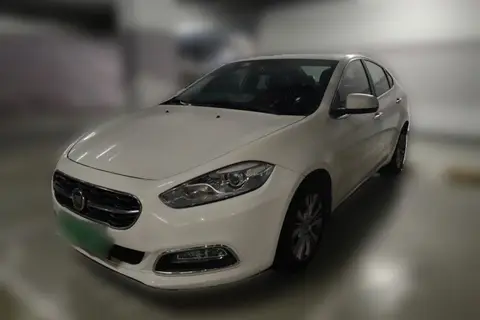 Fiat Viaggio 2014