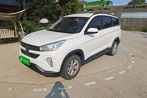 Wuling Hongguang S3 2021