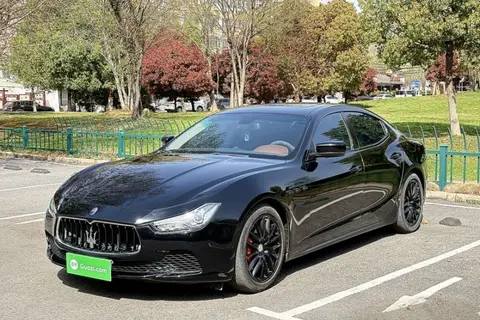 Maserati Ghibli 2015
