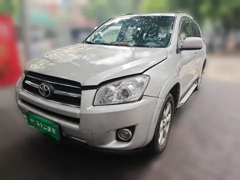 Toyota RAV4 2010