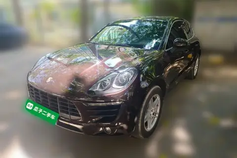 Porsche Macan 2016