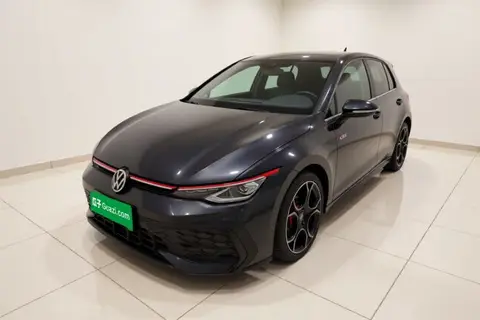 Volkswagen Golf GTI 2025