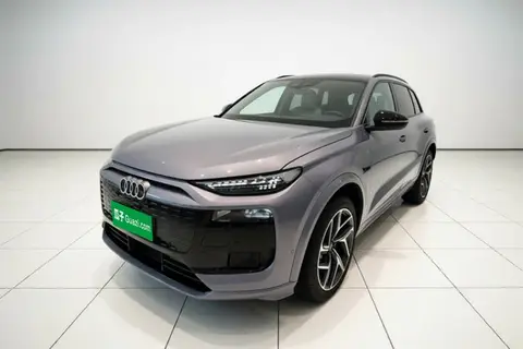 Audi Q6L e-tron 2025