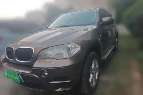 BMW X5 2011