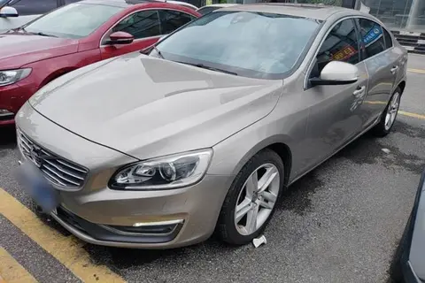 Volvo S60 2015