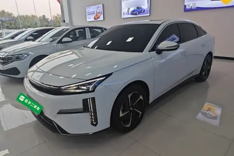 Geely Galaxy L6 2023