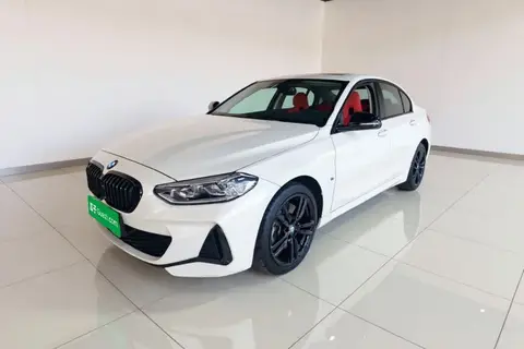 BMW 1 Series 2021