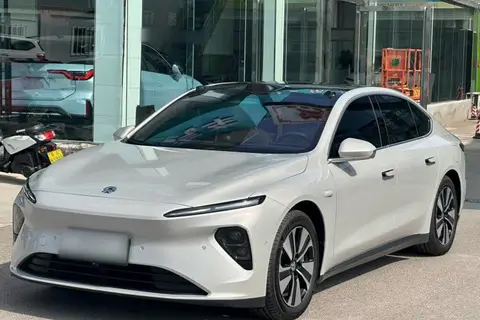 NIO ET7 2022