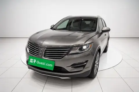 Lincoln MKC 2015