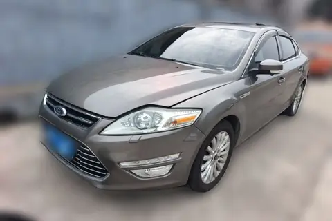 Ford Mondeo 2015