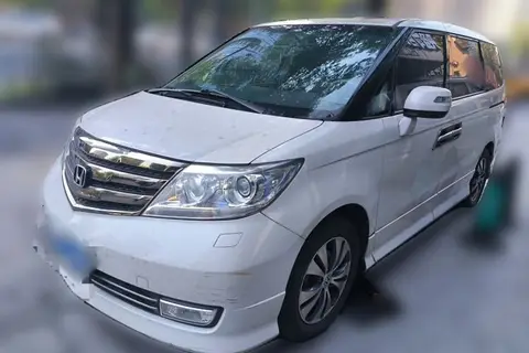 Honda Elysion 2014