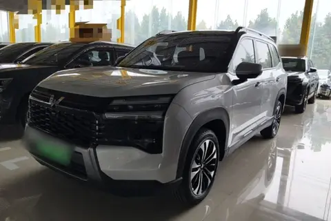 Wuling Xingguang 560 2025