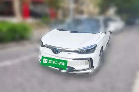 BAIC Beijing EU5 2018