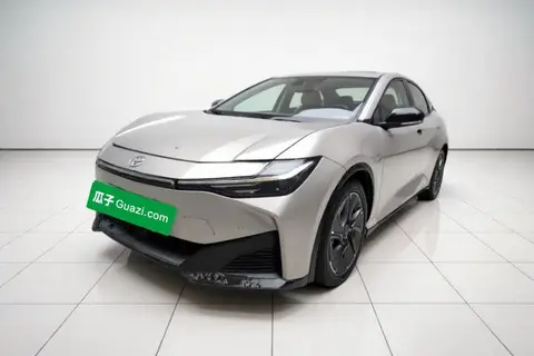 Toyota bZ3 2023