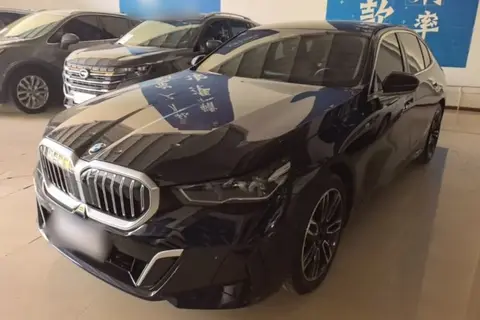 BMW 5 Series 2024