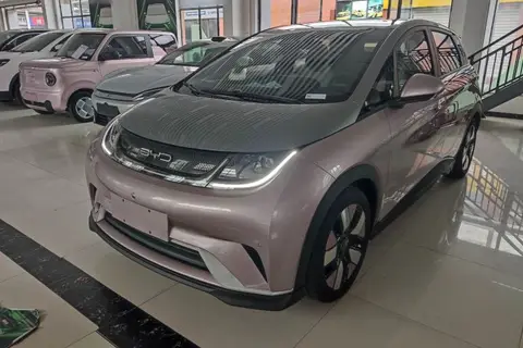 BYD Dolphin 2023